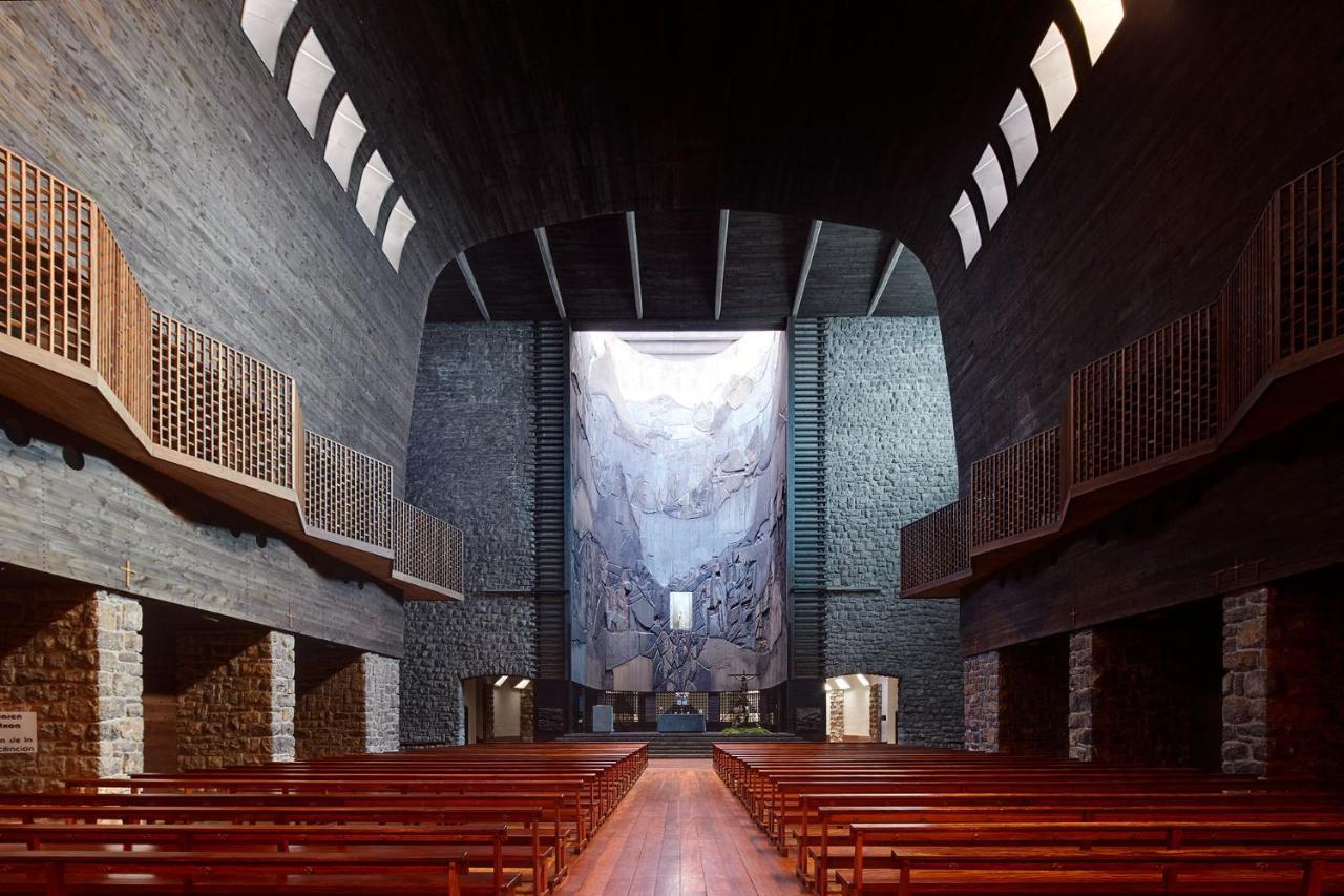 Iraipe Santuario De Arantzazu Hotel Oñate 외부 사진
