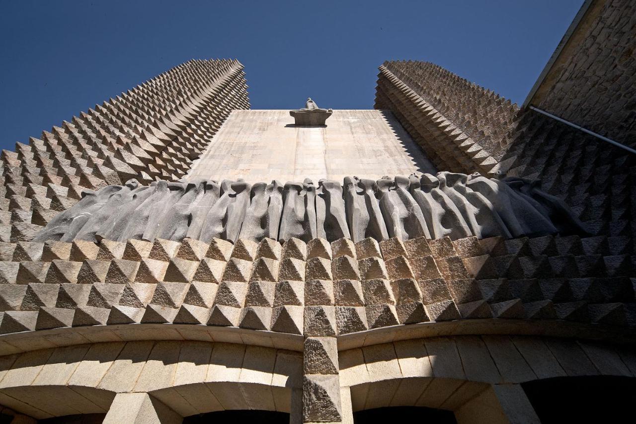 Iraipe Santuario De Arantzazu Hotel Oñate 외부 사진